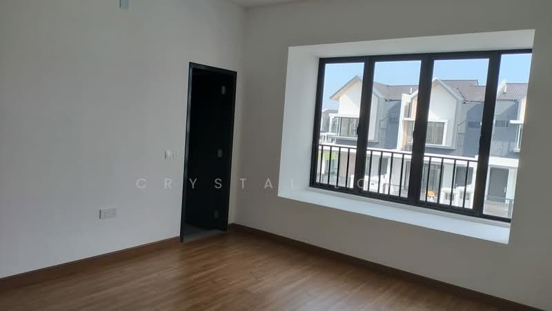 2-storey Terraced House for Sale in Dengkil (Selangor) - Crystal Low - PropertyGuru.com.my