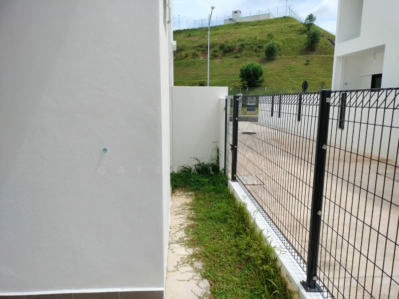 2-storey Terraced House for Sale in Dengkil (Selangor) - Crystal Low - PropertyGuru.com.my
