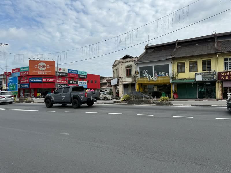 Kedai untuk Dijual di Banting (Selangor) - Azizirrahim . - Exterior - PropertyGuru.com.my