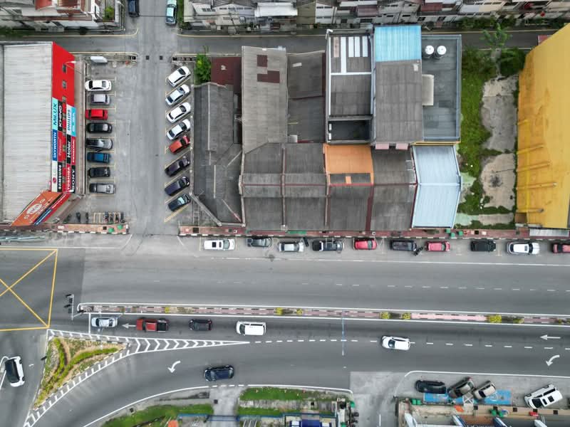Kedai untuk Dijual di Banting (Selangor) - Azizirrahim . - Exterior - PropertyGuru.com.my