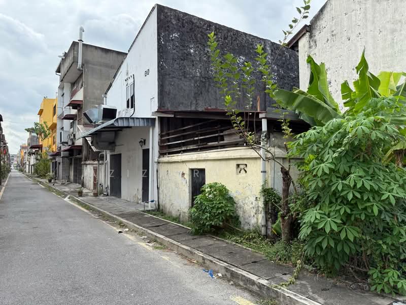 Kedai untuk Dijual di Banting (Selangor) - Azizirrahim . - Exterior - PropertyGuru.com.my