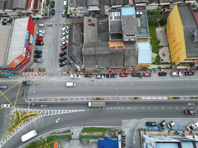 Kedai untuk Dijual di Banting (Selangor) - Azizirrahim . - Exterior - PropertyGuru.com.my