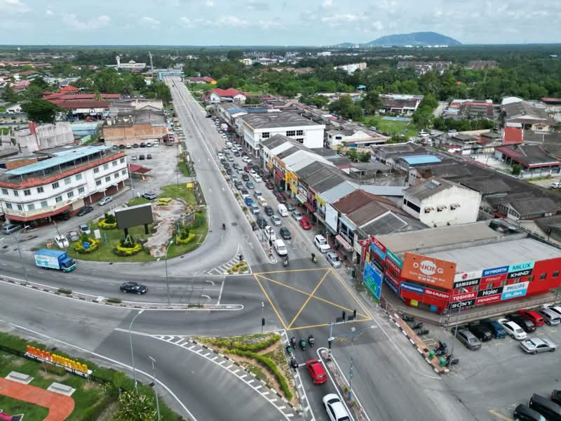 Kedai untuk Dijual di Banting (Selangor) - Azizirrahim . - Exterior - PropertyGuru.com.my