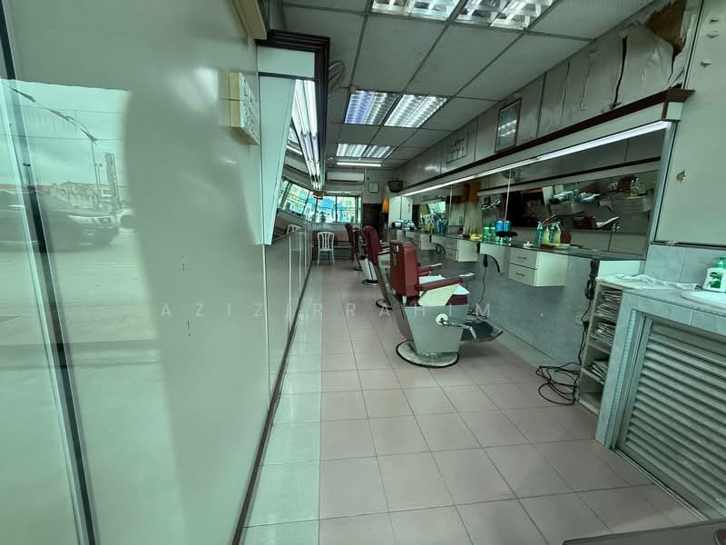 Kedai untuk Dijual di Banting (Selangor) - Azizirrahim . - Interior - PropertyGuru.com.my