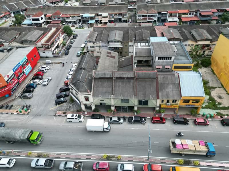 Kedai untuk Dijual di Banting (Selangor) - Azizirrahim . - Exterior - PropertyGuru.com.my