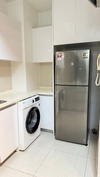 Service Residence for Rent at The Elements - Li Yee Yap - Kitchen - PropertyGuru.com.my