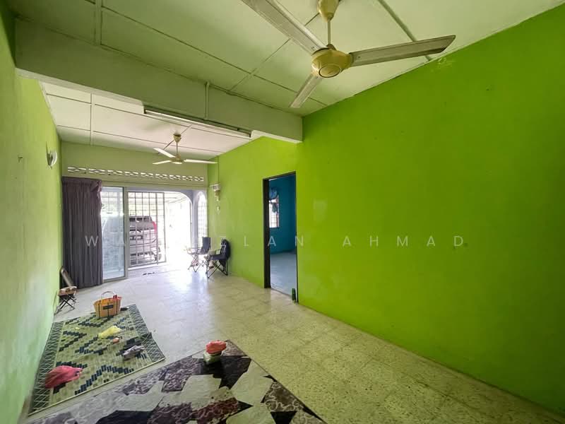 1-storey Terraced House for Sale in Taman Jaya (Kapar) - Wan Azlan Ahmad - PropertyGuru.com.my
