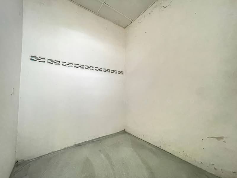 1-storey Terraced House for Sale in Taman Jaya (Kapar) - Wan Azlan Ahmad - PropertyGuru.com.my