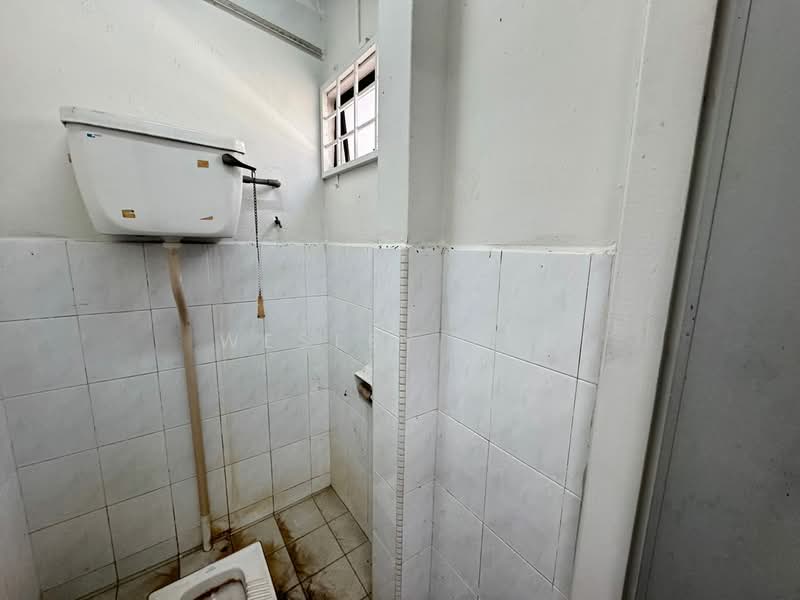 Kedai / Pejabat untuk Disewa di Melaka City (Melaka) - Wesley Tan - Bathroom - PropertyGuru.com.my