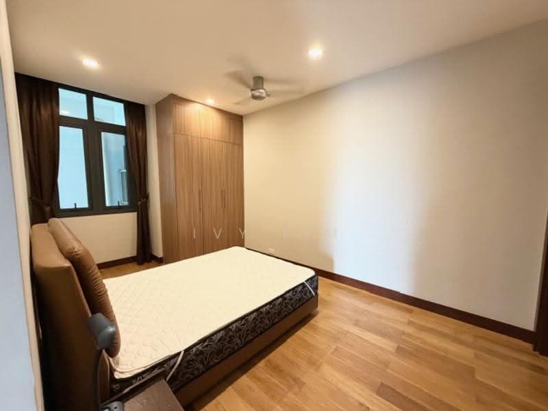 Condominium for Sale at Harrington Suites - Ivy Lim - Bedroom - PropertyGuru.com.my