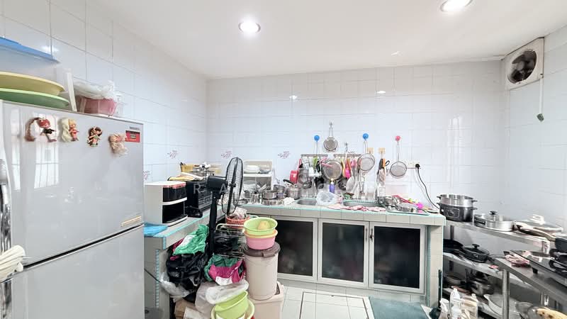 2-storey Terraced House for Sale in Pandan Perdana (Cheras) - Ray Foo - Kitchen - PropertyGuru.com.my