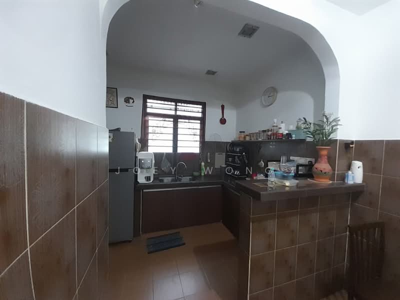 2-storey Terraced House for Rent in Saujana Puchong (Puchong) - Joey Wong - Kitchen - PropertyGuru.com.my
