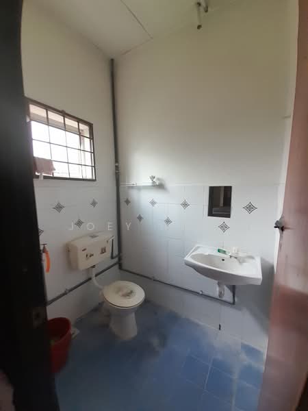 2-storey Terraced House for Rent in Saujana Puchong (Puchong) - Joey Wong - Bathroom - PropertyGuru.com.my