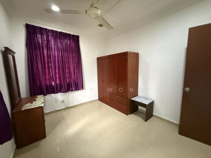 Rumah Teres 2 Tingkat untuk Disewa di Saujana Puchong (Puchong) - Joey Wong - Bedroom - PropertyGuru.com.my