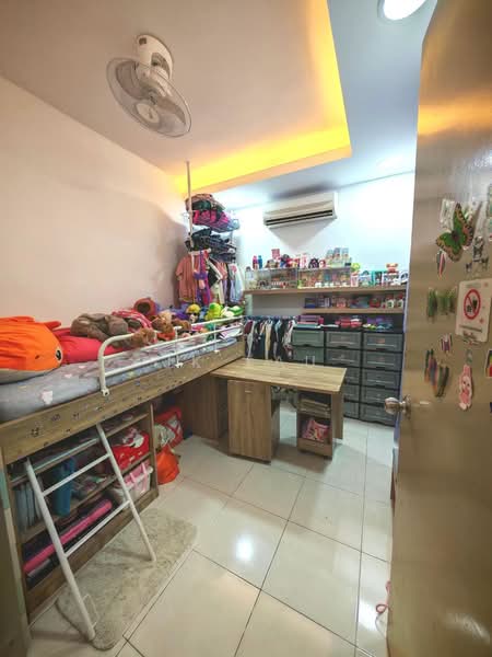 Condominium for Sale at Koi Kinrara - JK Lau - Bedroom - PropertyGuru.com.my