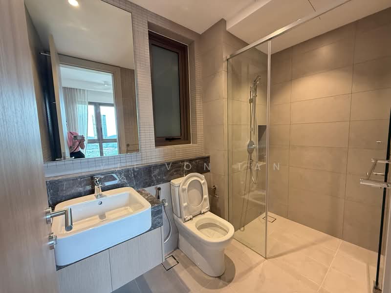 Kondominium untuk Disewa di Park Place - Yee Von Tan - Bathroom - PropertyGuru.com.my