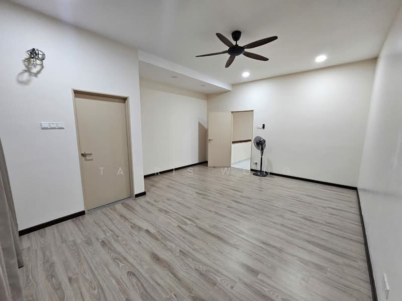 2-storey Terraced House for Sale in Klang (Selangor) - Tabris Wong - Living Room - PropertyGuru.com.my