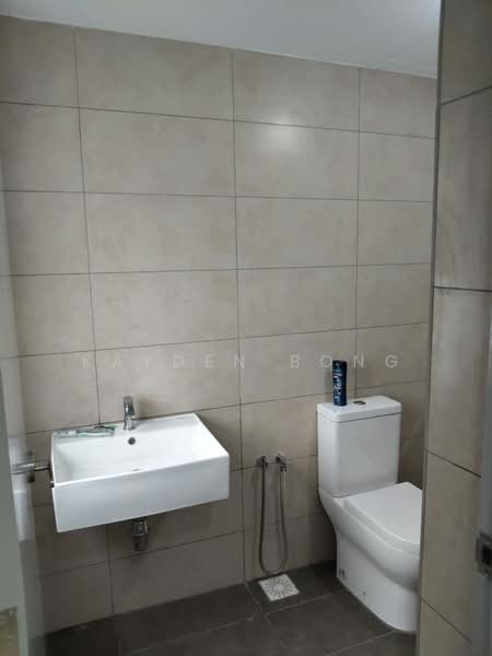 Service Residence for Sale at M Luna - Kayden Bong - Bathroom - PropertyGuru.com.my