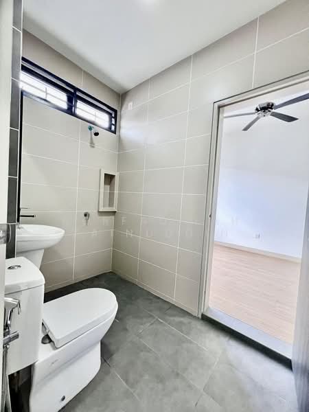 2-storey Terraced House for Sale in Shah Alam (Selangor) - NORFADILAH ZAINUDDIN - Bathroom - PropertyGuru.com.my