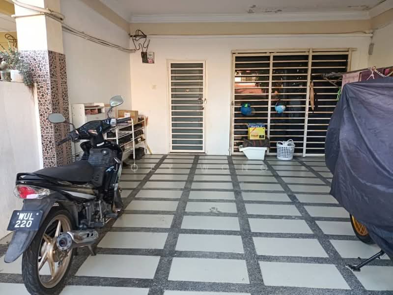 2-storey Terraced House for Sale in Saujana Puchong (Puchong) - Joey Wong - Exterior - PropertyGuru.com.my