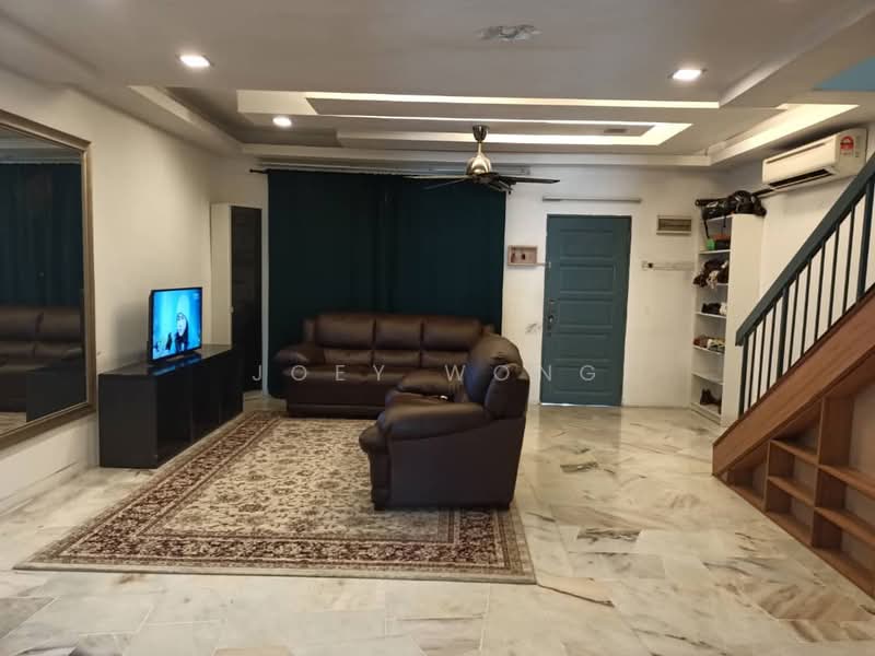 2-storey Terraced House for Sale in Saujana Puchong (Puchong) - Joey Wong - Living Room - PropertyGuru.com.my
