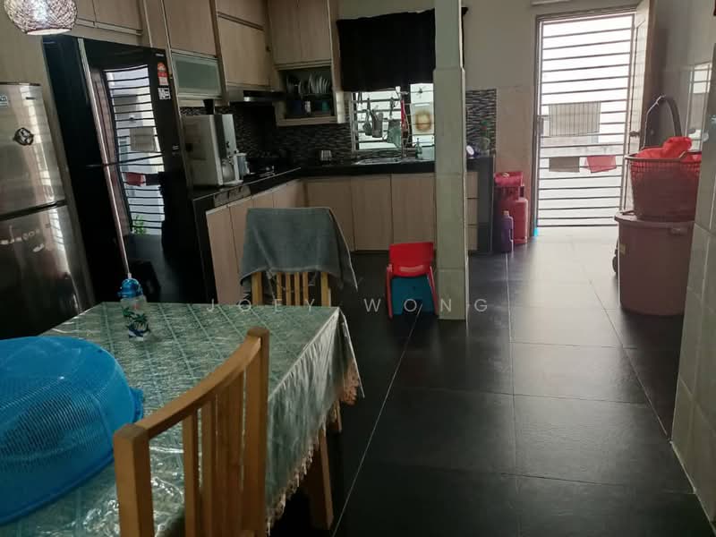 2-storey Terraced House for Sale in Saujana Puchong (Puchong) - Joey Wong - Kitchen - PropertyGuru.com.my