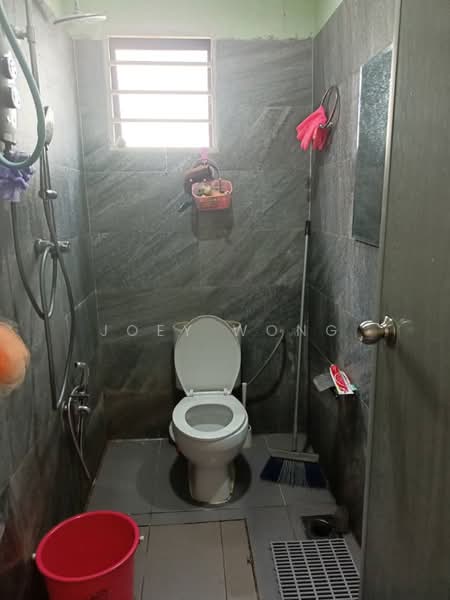 2-storey Terraced House for Sale in Saujana Puchong (Puchong) - Joey Wong - Bathroom - PropertyGuru.com.my