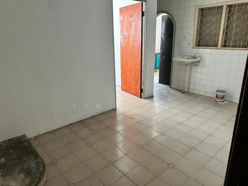 Retail Space for Rent in Taman Pelangi (Johor Bahru) - Edwin Toh - PropertyGuru.com.my