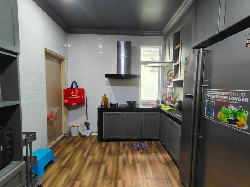2-storey Terraced House for Sale in Bandar Putra (Kulai) - Jess Ow - Kitchen - PropertyGuru.com.my