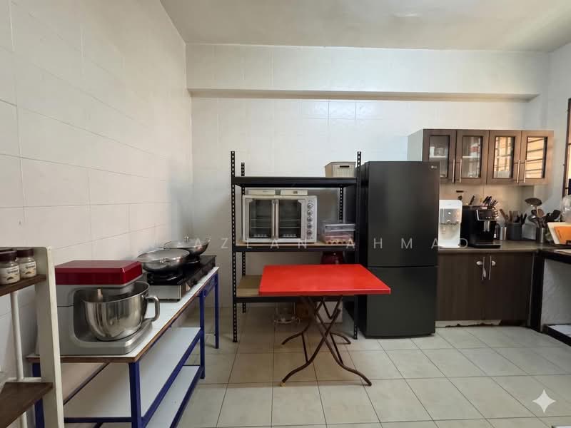 2-storey Terraced House for Sale in Alam Budiman (Shah Alam) - Wan Azlan Ahmad - PropertyGuru.com.my