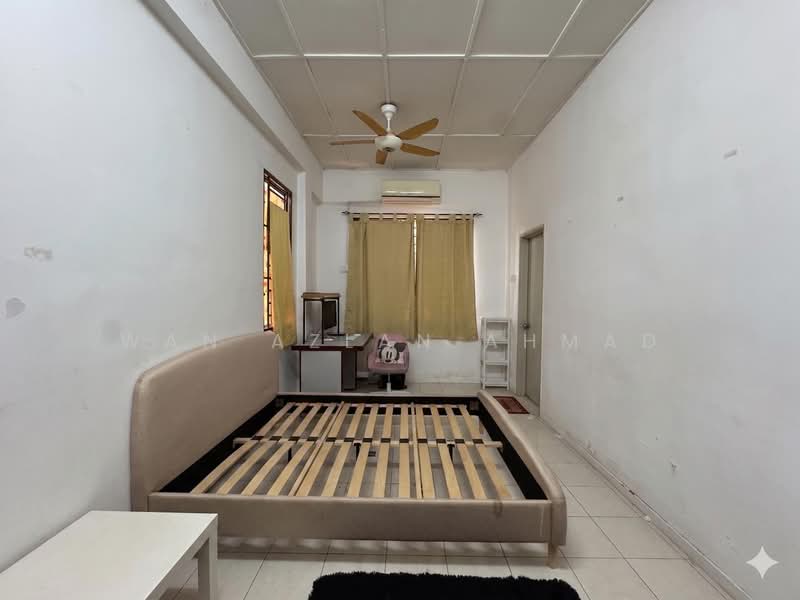 2-storey Terraced House for Sale in Alam Budiman (Shah Alam) - Wan Azlan Ahmad - PropertyGuru.com.my