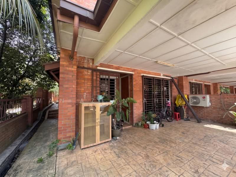 2-storey Terraced House for Sale in Alam Budiman (Shah Alam) - Wan Azlan Ahmad - PropertyGuru.com.my
