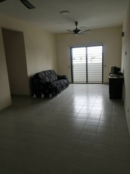 Pangsapuri untuk Disewa di Pangsapuri Seruling - Abby Woo - Living Room - PropertyGuru.com.my