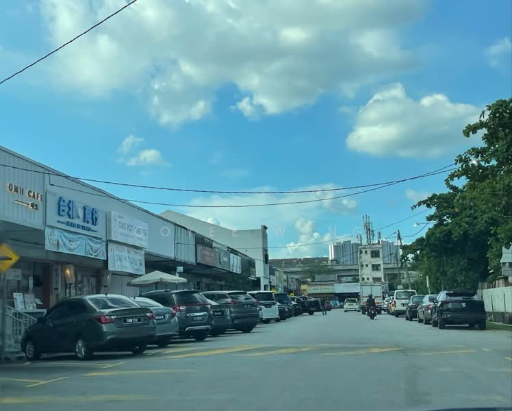 Shop for Rent in Kepong (Kuala Lumpur) - Coyee Wong - Exterior - PropertyGuru.com.my