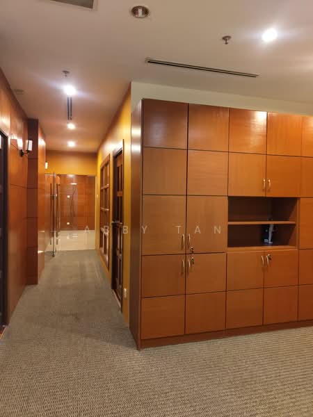 Office for Rent in Taman Bukit Pantai (Bangsar) - Abby Tan - Corridor - PropertyGuru.com.my