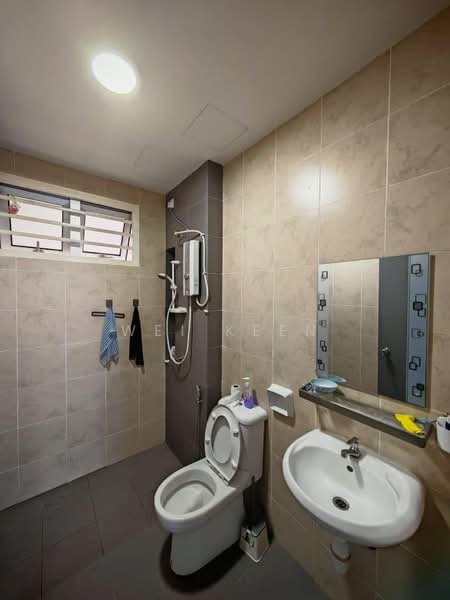 Pangsapuri untuk Disewa di Kalista 2 - Wei Keen - Bathroom - PropertyGuru.com.my