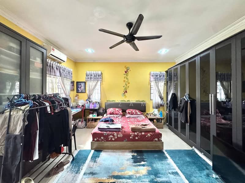 Rumah Berkembar untuk Dijual di Taman Taming Maju (Cheras) - Izzat Zamros - PropertyGuru.com.my