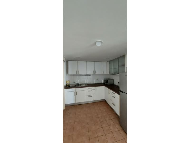 Condominium for Rent at Pantai Panorama Condominiums - Rohit . - Kitchen - PropertyGuru.com.my