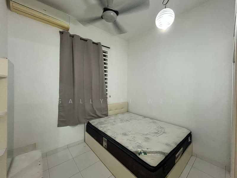 Rumah Teres 2 Tingkat untuk Disewa di Setia Tropika (Johor Bahru) - Sally Zi Wei - Bedroom - PropertyGuru.com.my