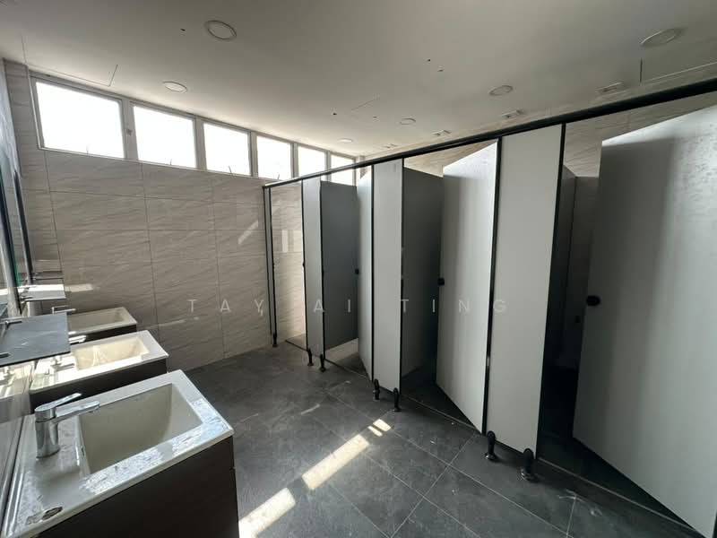 Factory for Sale in Tampoi (Johor) - Tay Ai Ting - Bathroom - PropertyGuru.com.my