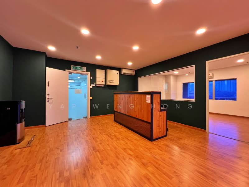Pejabat untuk Dijual di Taman Miharja (Cheras) - Yap Weng Hong - Entrance - PropertyGuru.com.my