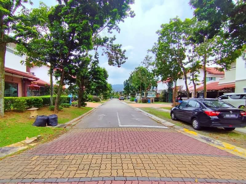 Rumah Berkembar untuk Dijual di Seksyen U13 (Setia Alam) - Harry Lee - Exterior - PropertyGuru.com.my