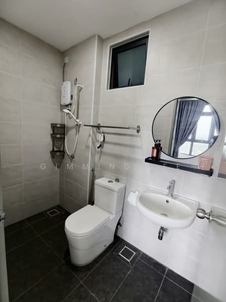 Servis Apartment untuk Disewa di B11 Parkland Residence - Gimming Lee - Bathroom - PropertyGuru.com.my