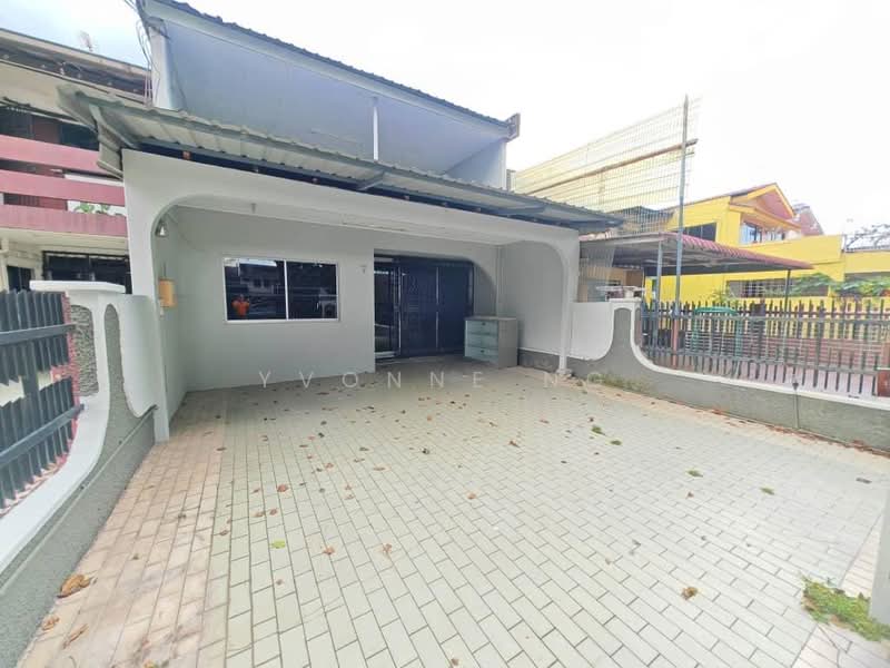 2-storey Terraced House for Rent in Taman Pelangi (Johor Bahru) - Yvonne Ng - PropertyGuru.com.my