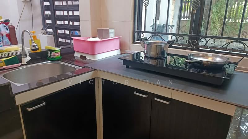 Semi-Detached House for Rent in Taman Nusa Idaman (Iskandar Puteri (Nusajaya)) - Victor Tan - Kitchen - PropertyGuru.com.my