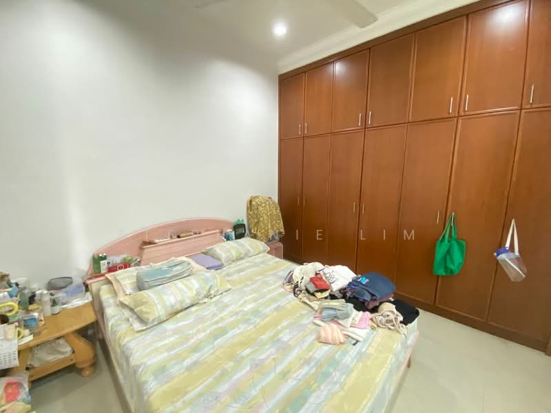 Bungalow for Sale in Fettes Park (Tanjung Tokong) - Stephanie Lim - Bedroom - PropertyGuru.com.my