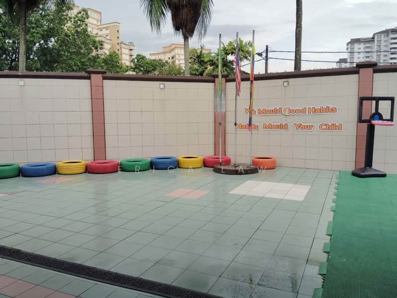 Rumah Berkembar untuk Dijual di Sri Petaling (Kuala Lumpur) - Erica Law - Exterior - PropertyGuru.com.my