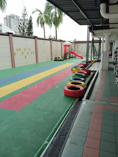 Rumah Berkembar untuk Dijual di Sri Petaling (Kuala Lumpur) - Erica Law - Exterior - PropertyGuru.com.my