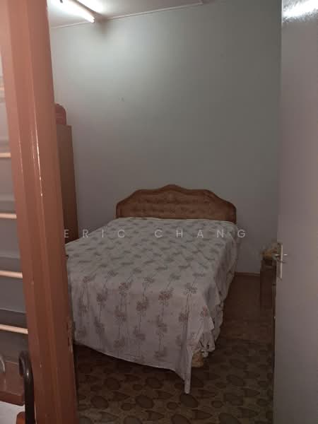 1-storey Terraced House for Sale in SS 3, Taman Universiti (Petaling Jaya) - Eric Chang - Bedroom - PropertyGuru.com.my