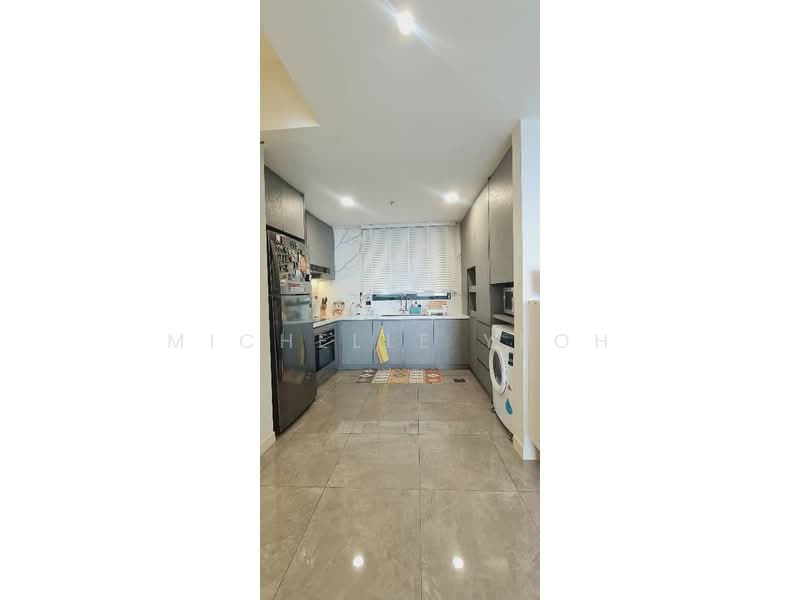 Service Residence for Rent at Ooak Suites @ Kiara 163 - Michelle Yeoh - Kitchen - PropertyGuru.com.my